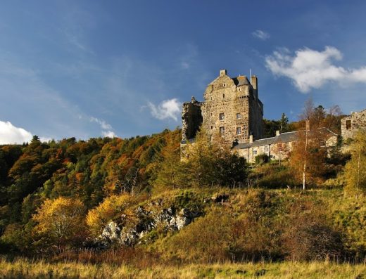 Neidpath Castle
