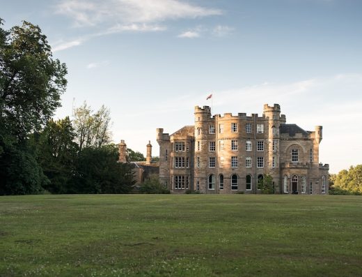 Oxenfoord Castle
