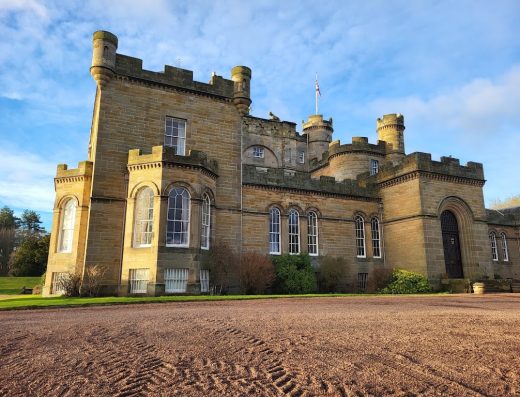 Oxenfoord Castle